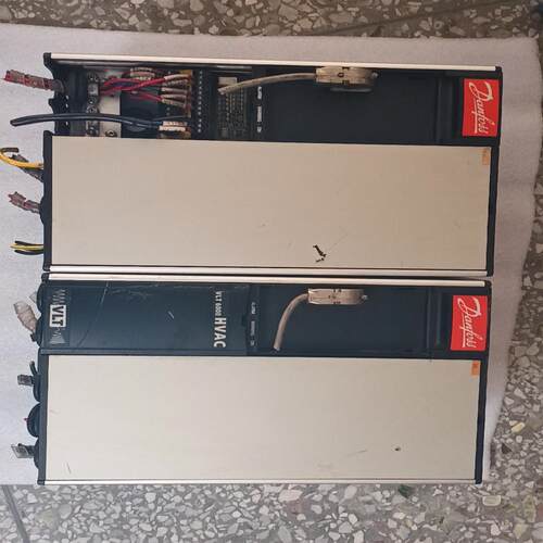 丹佛斯变频器VLT6002HT4，2.2KVA.同款2台