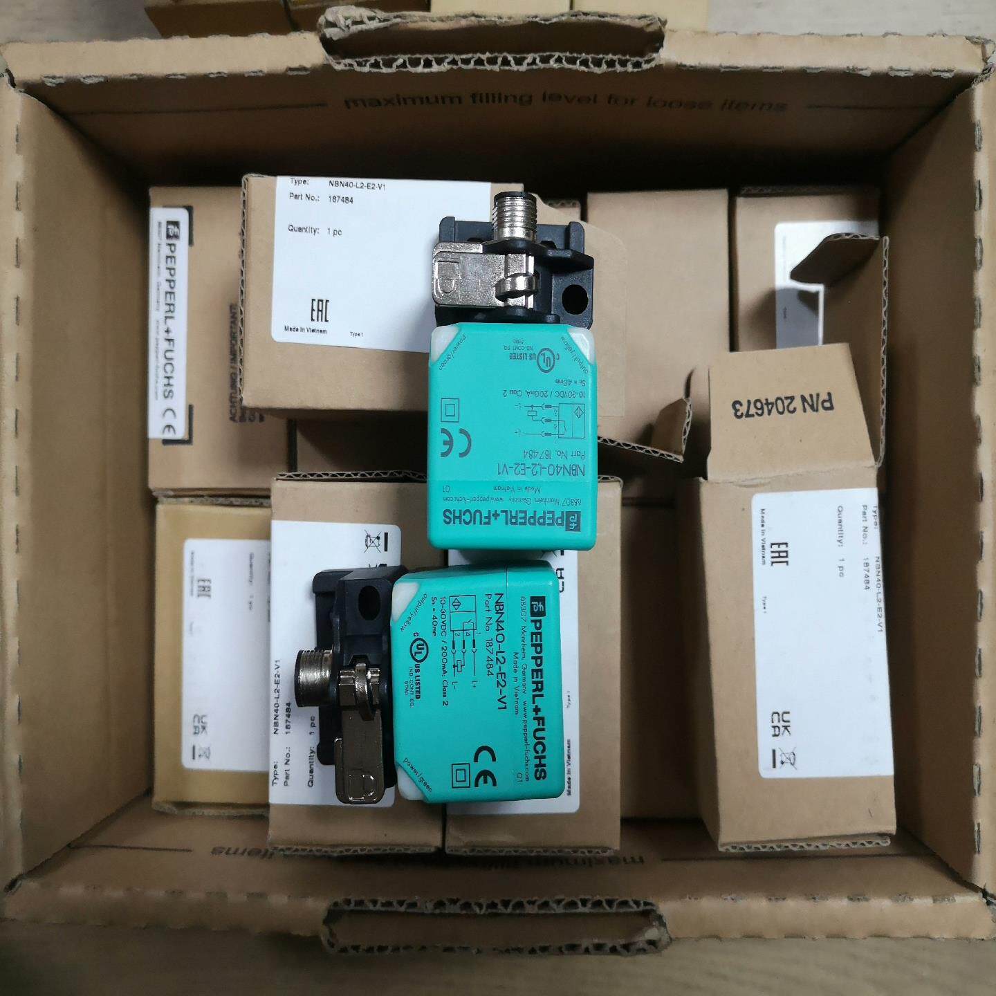 NBB40-L2-E2-V1接近开关感应开关倍加福18748