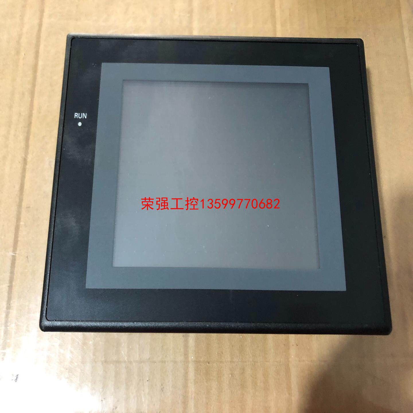 【荣强工控】欧姆龙触摸屏型号   NS5-SQ11B-V2 二手