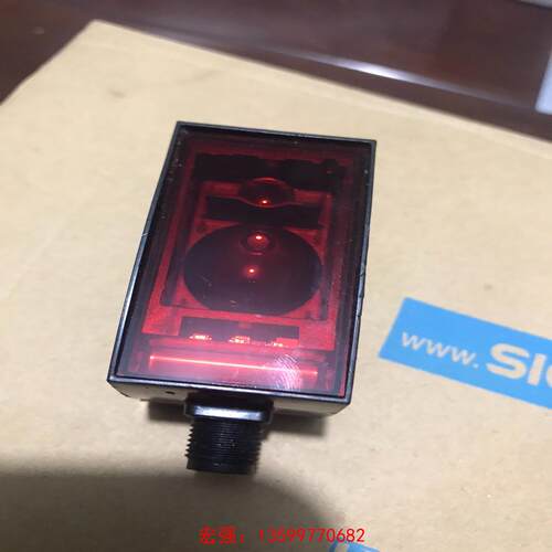 [宏强工控]德国SICK西克 DT35-B15251 距离传感器 105-议价