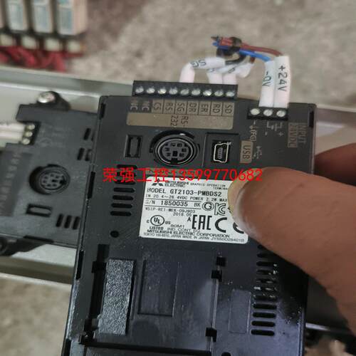 【荣强工控】三菱触摸屏GT2103-LBD拆机件 成色如图 测试包好。3