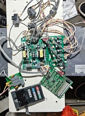 众辰变频器H6400S-75GNS，75kW，380V，主板 ~议价