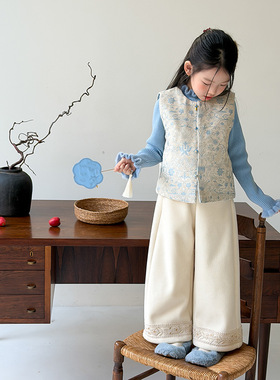 Yumi妈冬季女童宝宝青底繁花新中式背心儿童国风夹棉马甲25M010