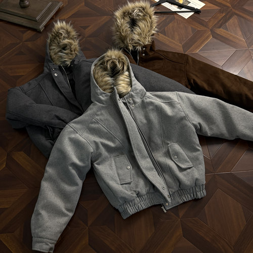 TuM/ 50羊毛呢 座山雕系列连帽 可拆卸狮毛领 加厚棉服外套