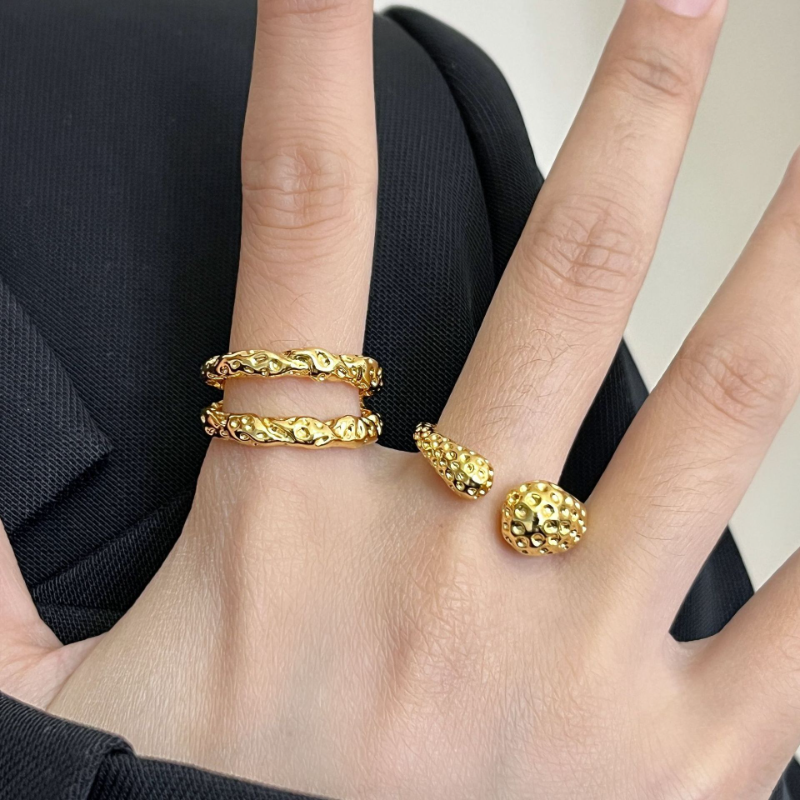 浪漫传说不规则火山岩肌理感戒指