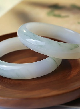 天然天山翠手镯新疆金丝玉不知春冰种翡翠飘花玉镯