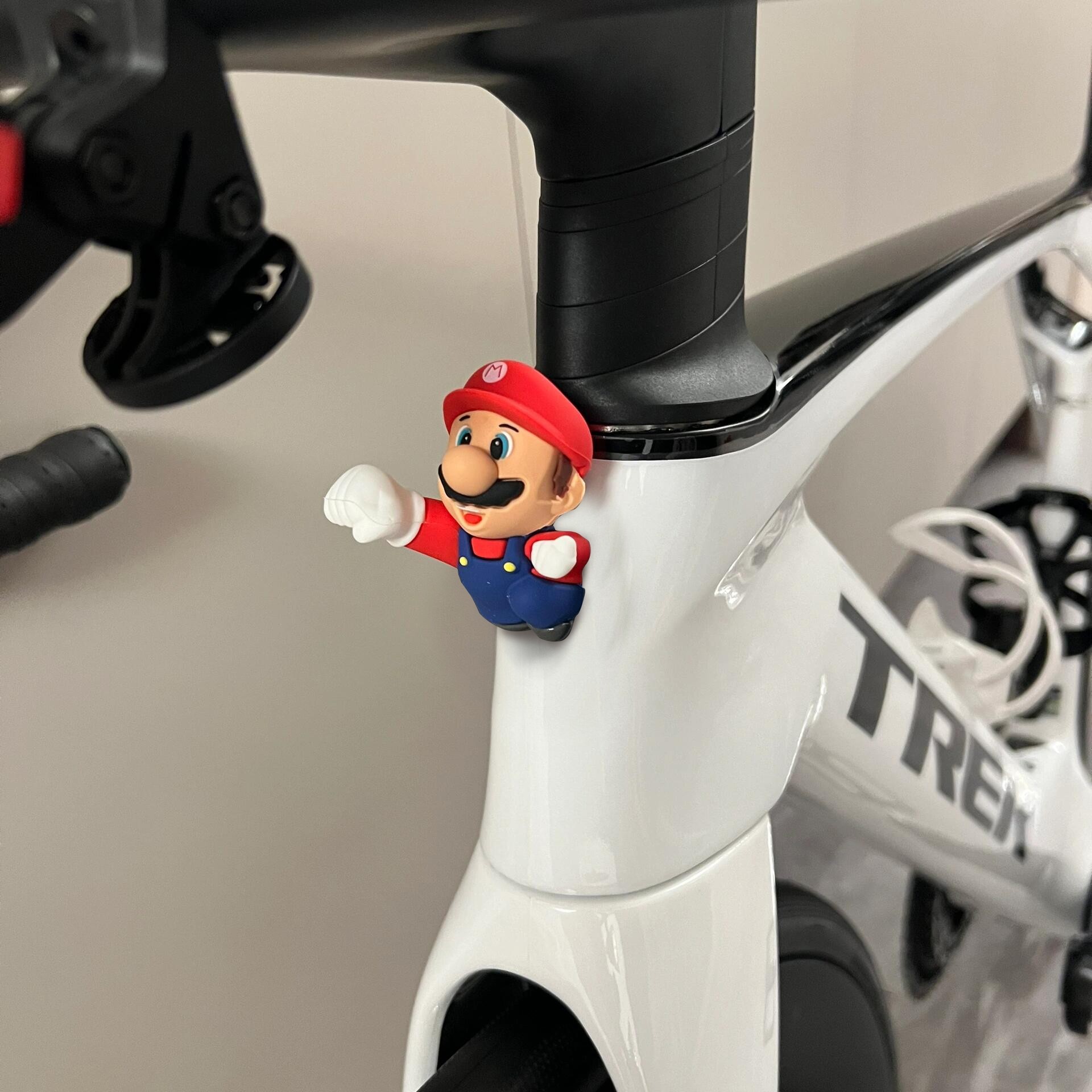 山地自行车装饰小配件公仔玩偶可爱小摆件电动车车贴3d立体