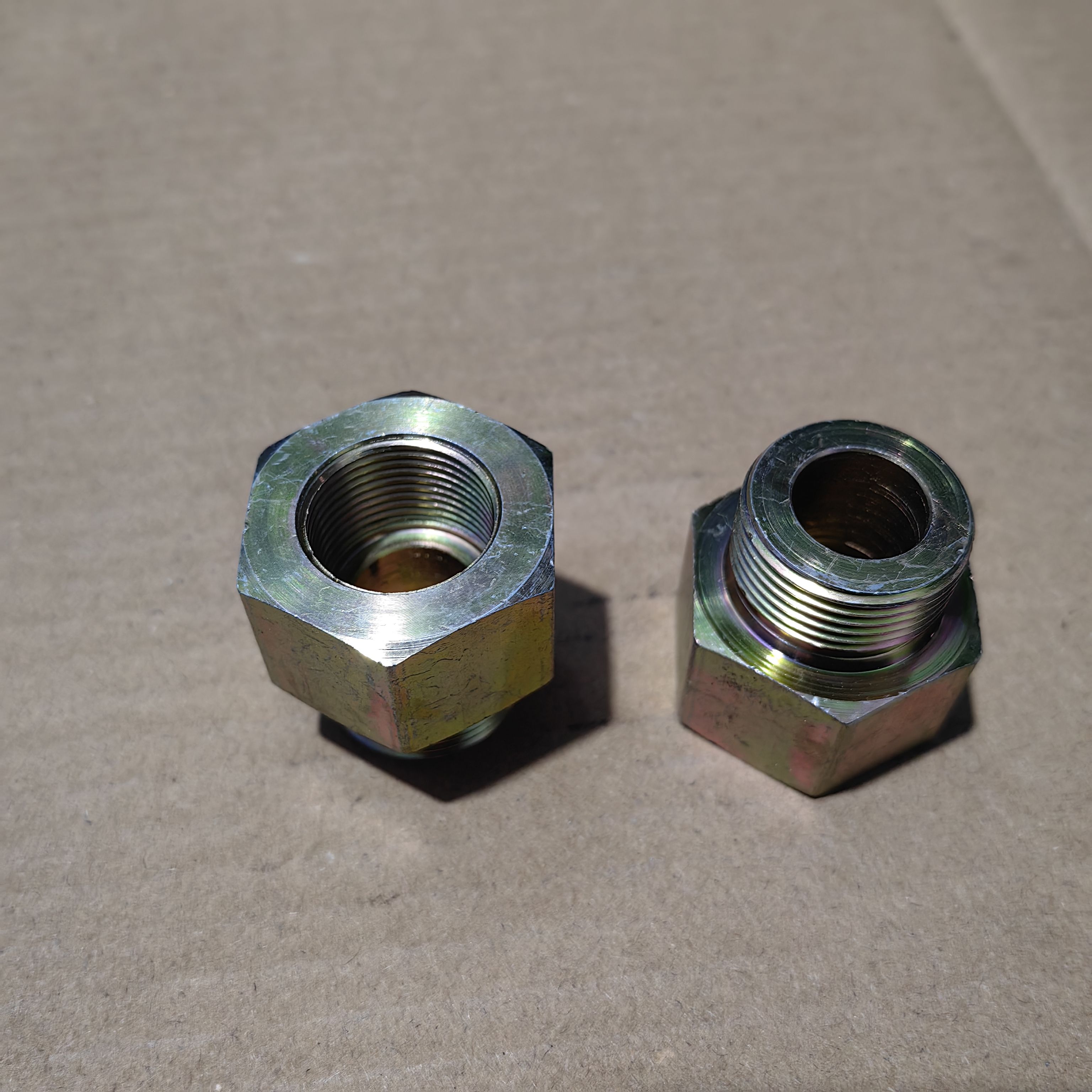 外丝组转内高压铁材料接