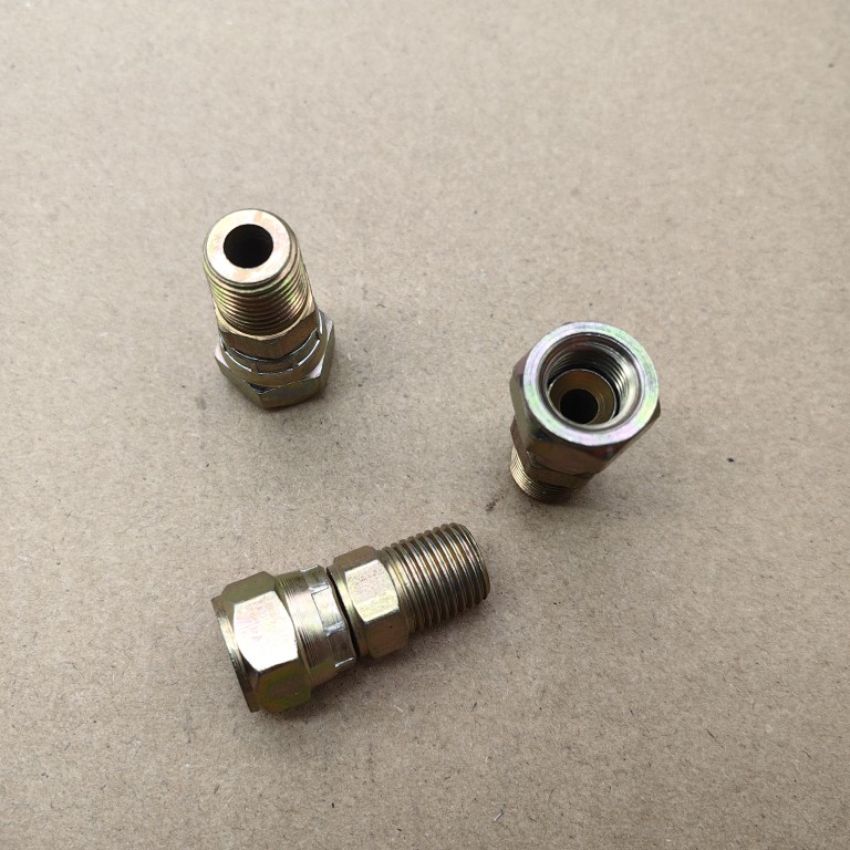 外丝转内活螺母型凹口美