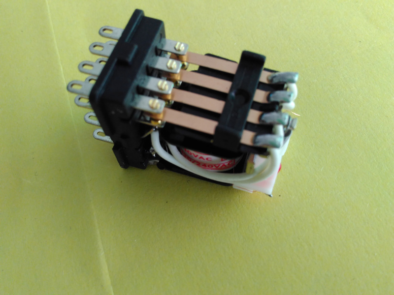 电磁继电器 中间继电器MY4N-J,纯银点,MY2N-J MY3N-J 220V 24VDC