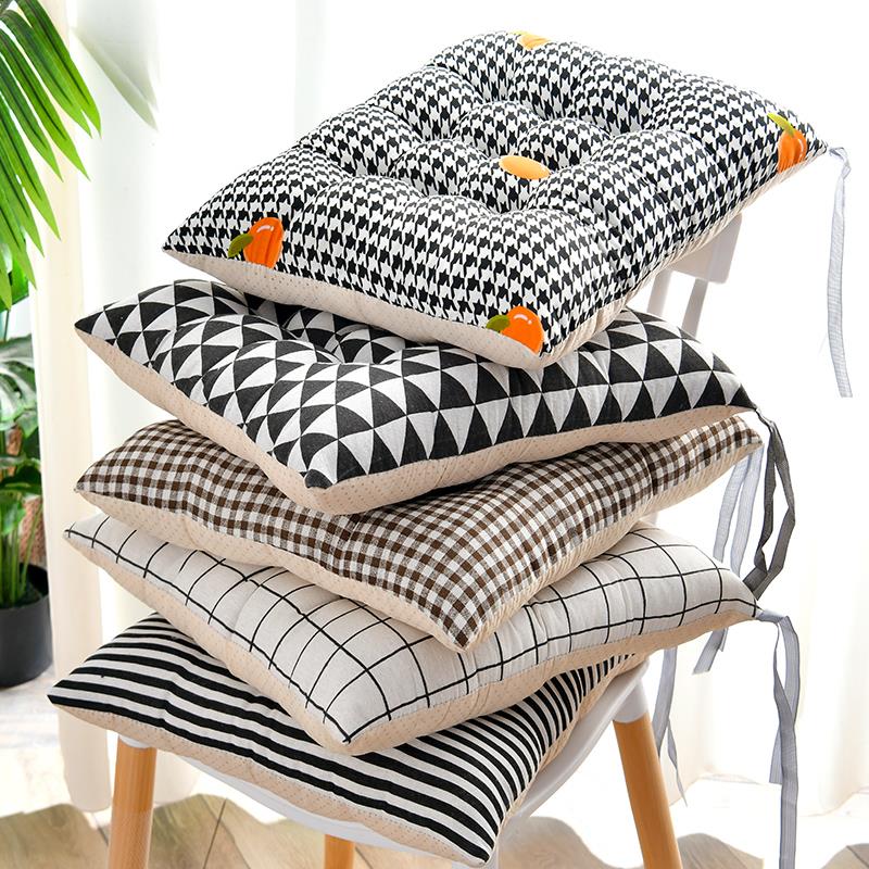 座垫木椅小橙子坐坐垫加厚便携座椅垫桌轮椅房间学生透气屁垫