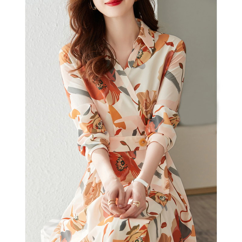 法式轻奢时尚知性连衣裙