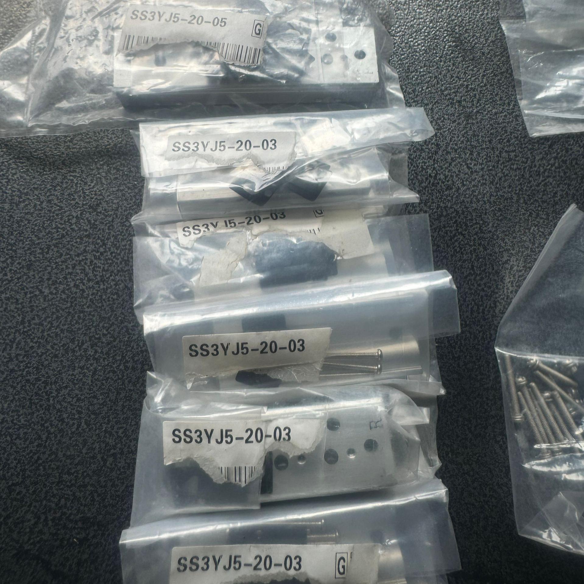 阀板 SS3YJ5-20-03-08 SS5Y3-20-13 SS5Y5-41-06-C6 SS3YJ7-20-03