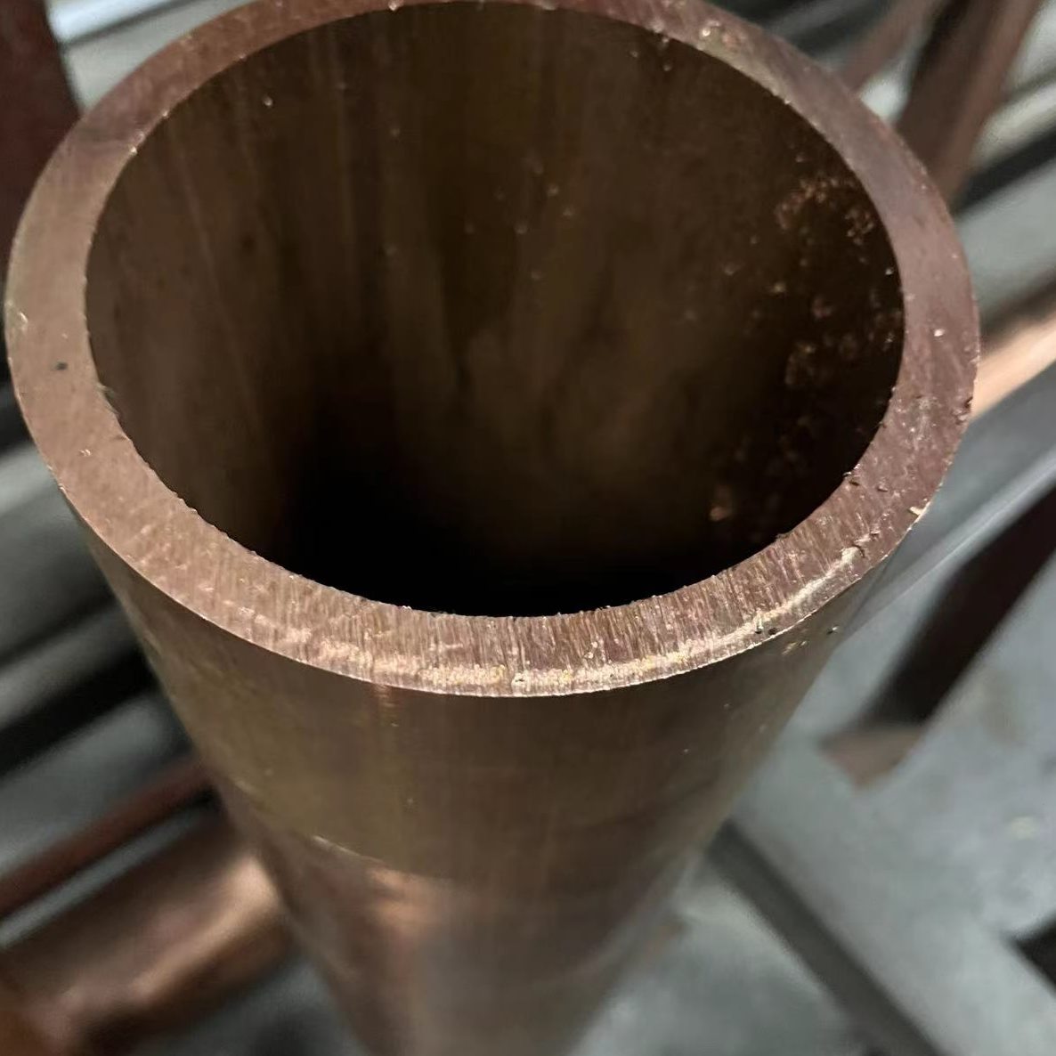 T2紫铜管厚壁铜管空心大口径纯铜管80 85 90 100 110 120 140 160