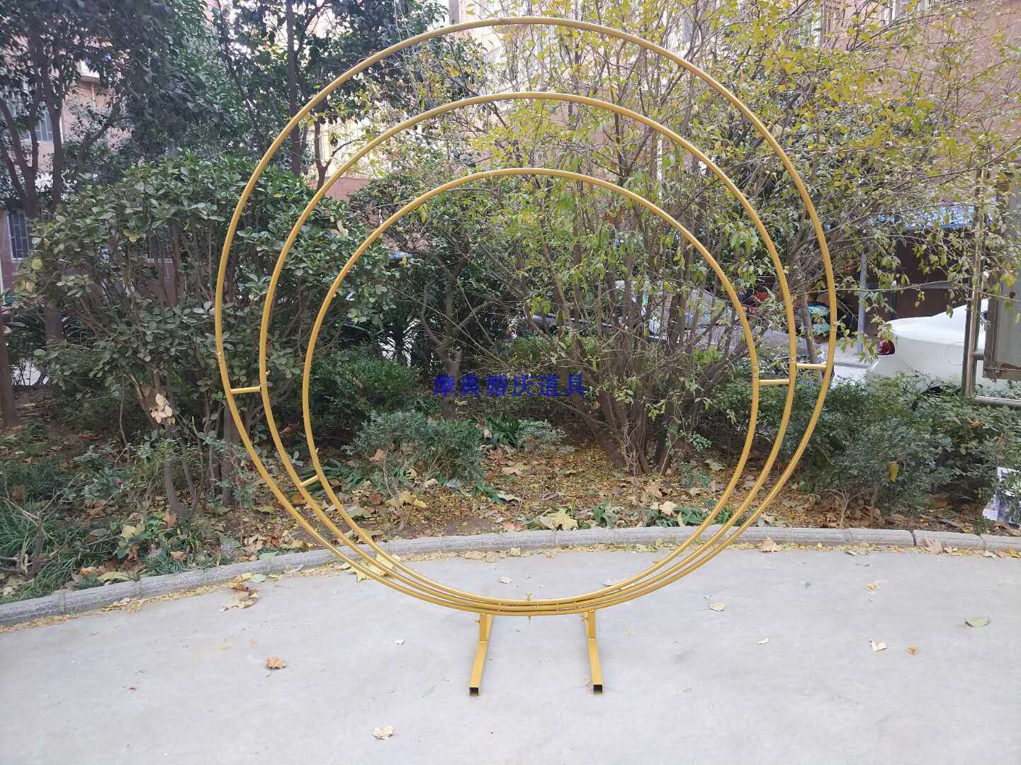 新款婚庆铁艺背景道具组合圆环花环星空太空婚礼架子金色套环摆件