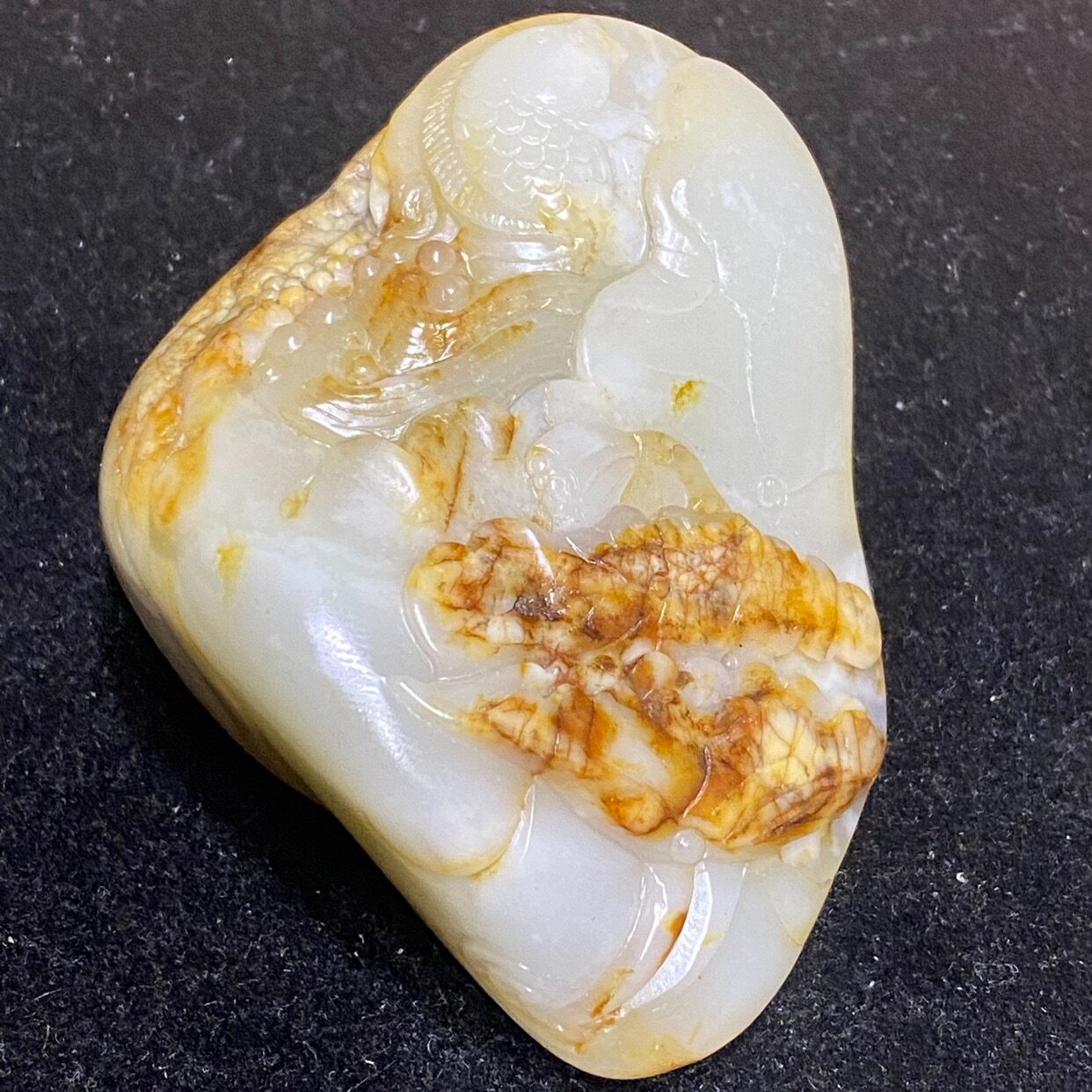 黄沁籽料白玉鱼连年有余217克奇石原石玉和田籽料玉和田籽料和田