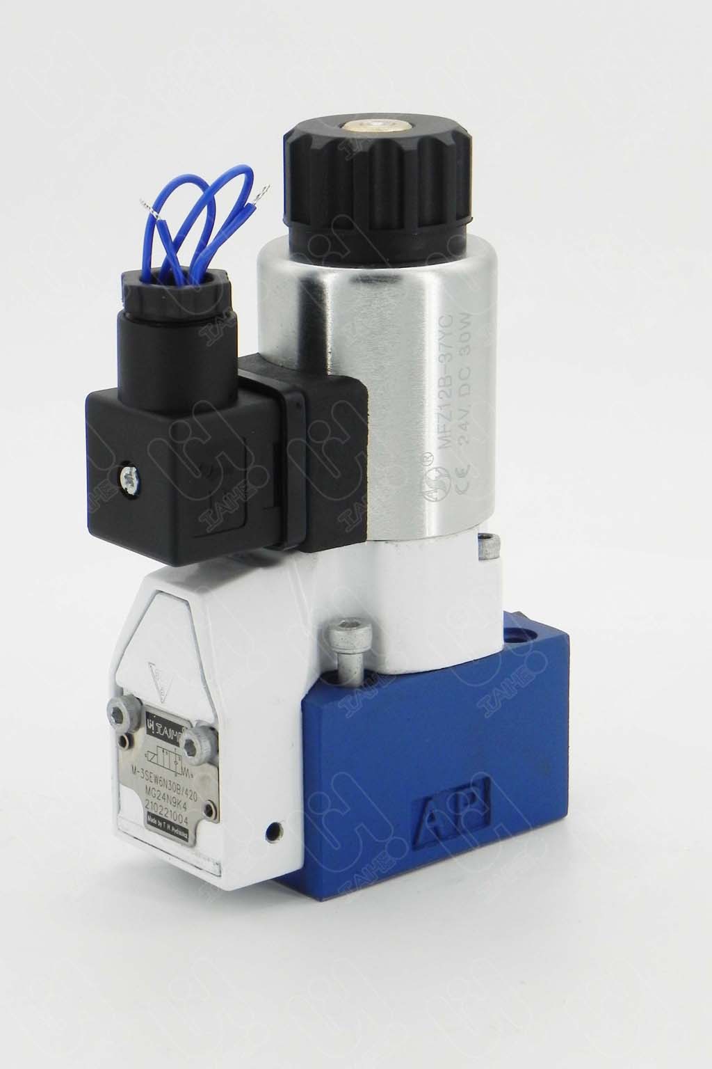 电磁球阀M-3SEW10C10/420MG24N9Z5L液压阀M-3SEW10U10/420M24N9K4