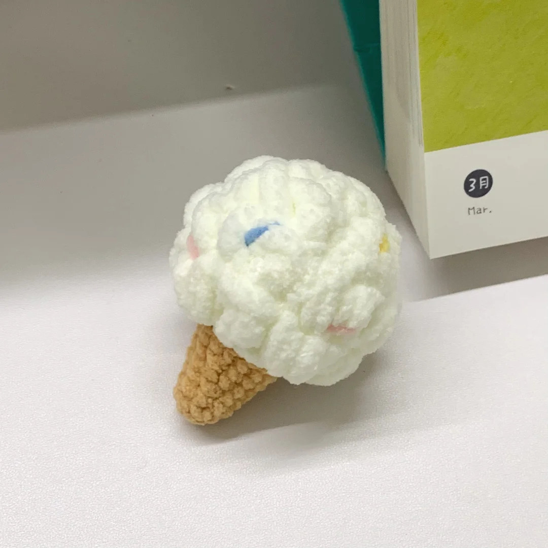 冰淇淋挂件毛线手工编织