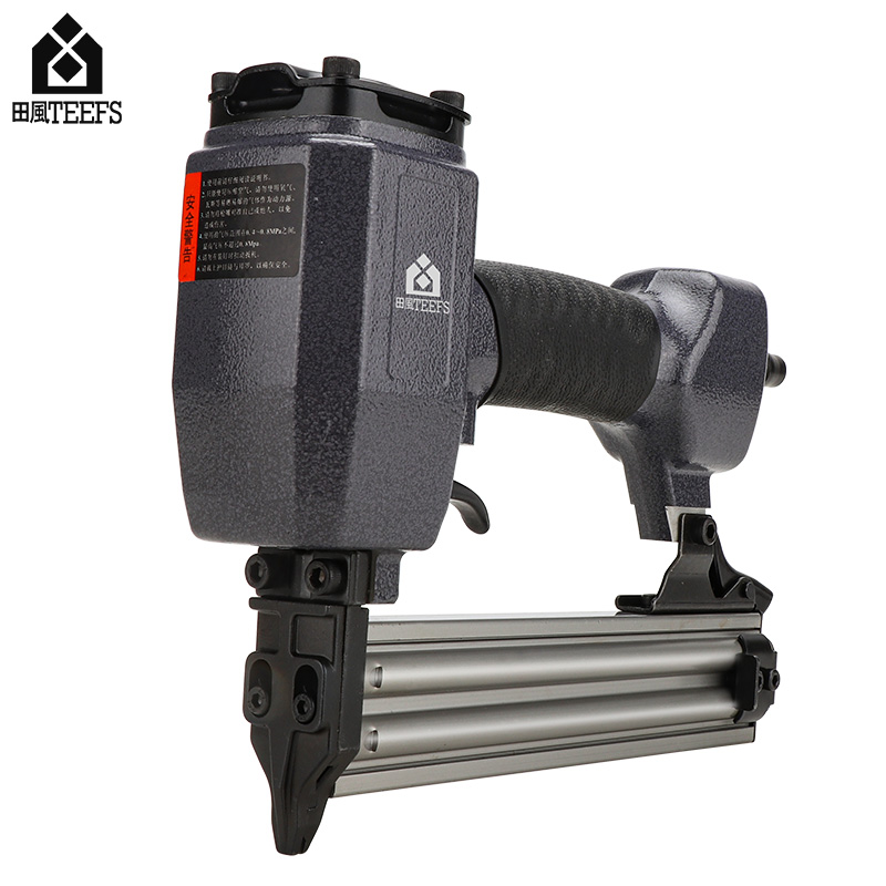 田风气动直钉枪钢水泥打
