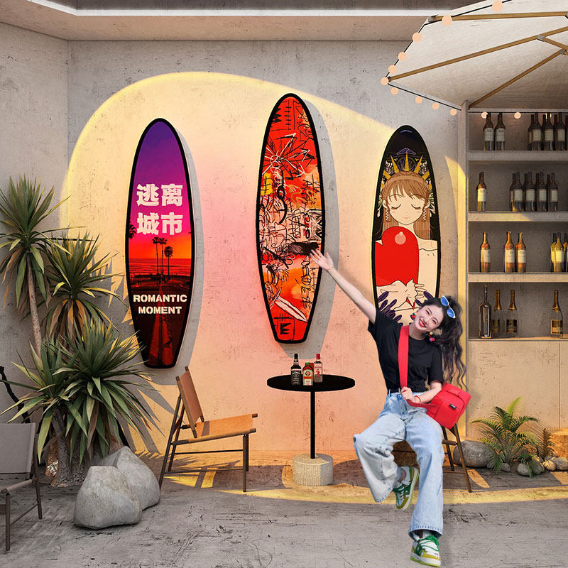 网红拍照区布置海岛露营风酒馆装饰品酒吧场景背景墙面冲浪板摆件