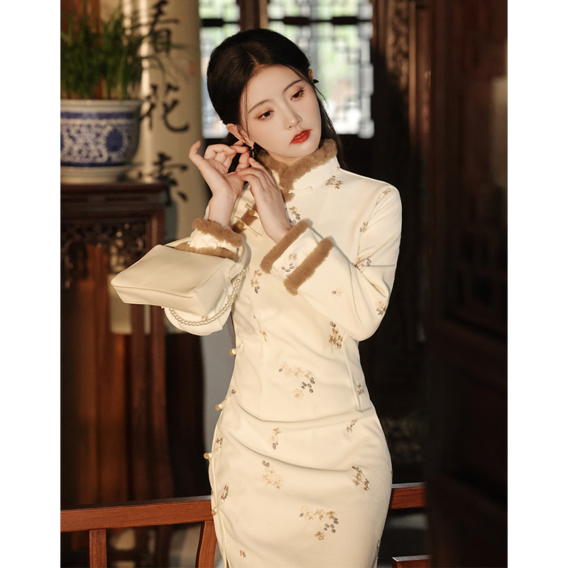 时节冷暖新中式改良旗袍
