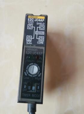 欧姆龙E2C-JC4AP传感器，12～24V，线长约1.8米