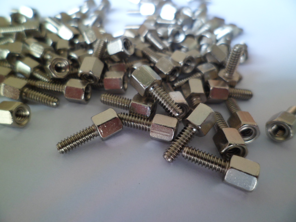 英制螺柱六角隔离镀镍单