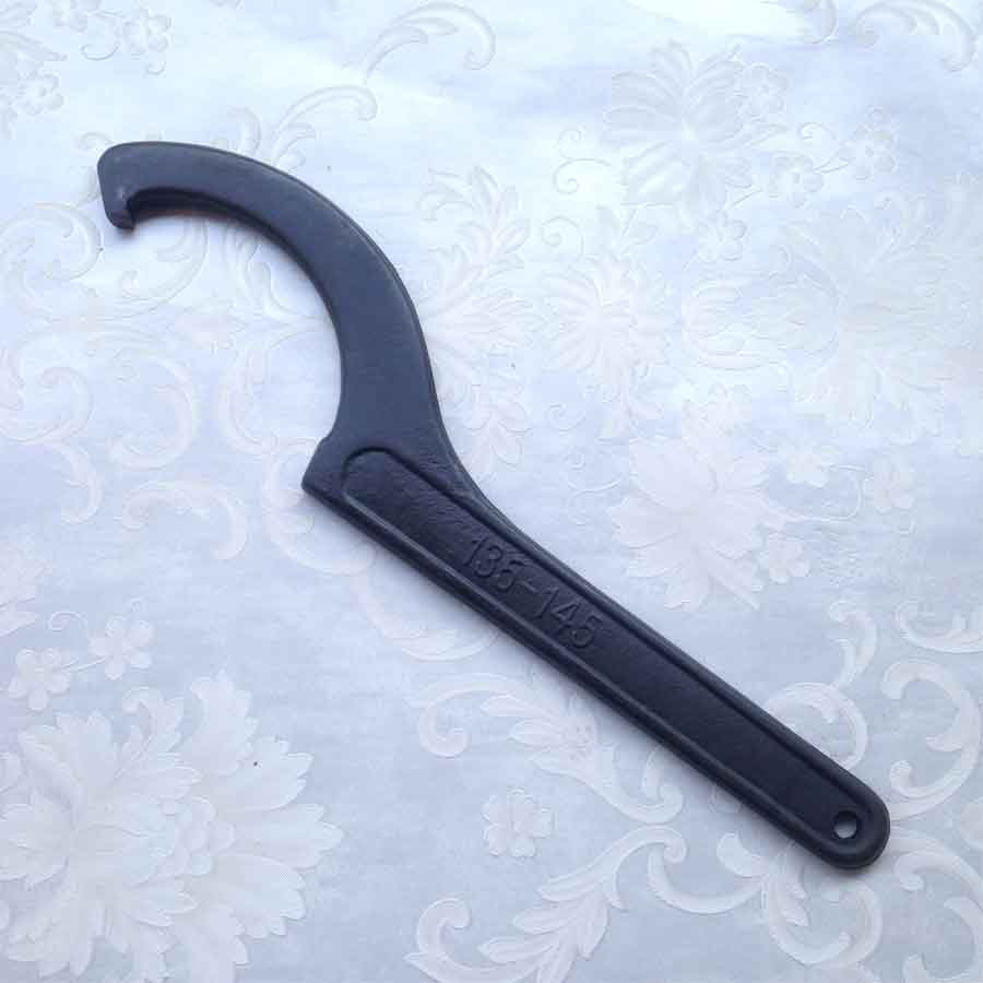 月牙扳手钩形园螺母侧面