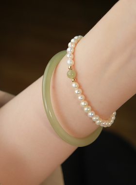 《美人镯》和田玉晴水手