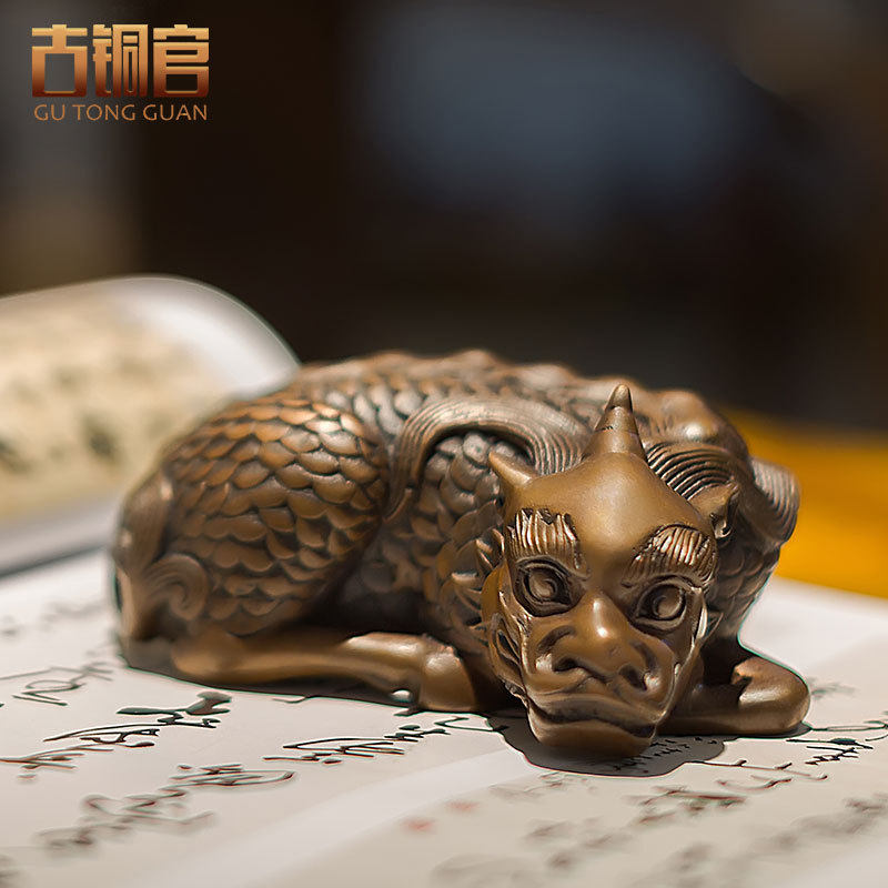 獬豸摆件故宫铜麒麟镇纸