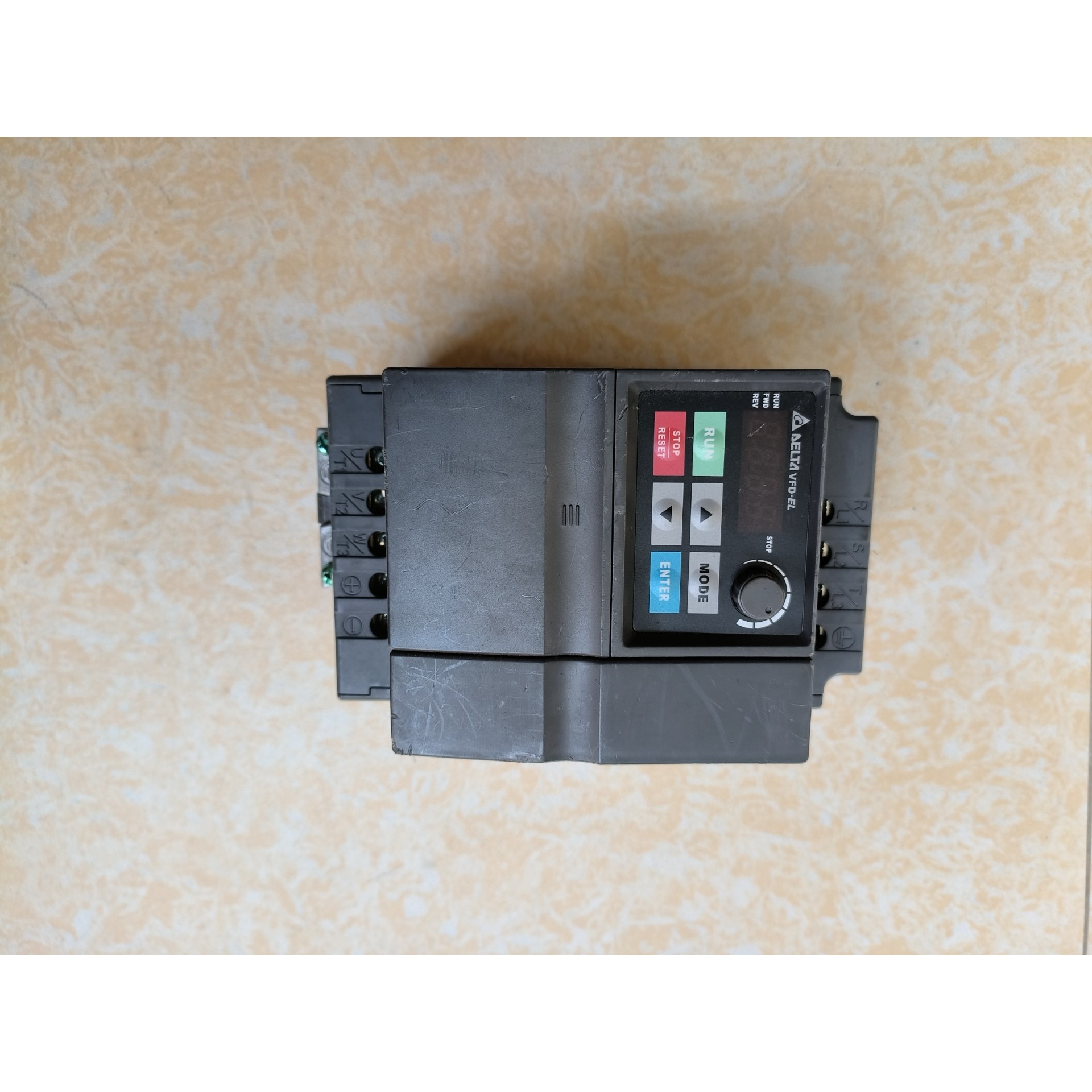 询价VFD037EL21A 台达EL 3.7KW 220V,功能议价