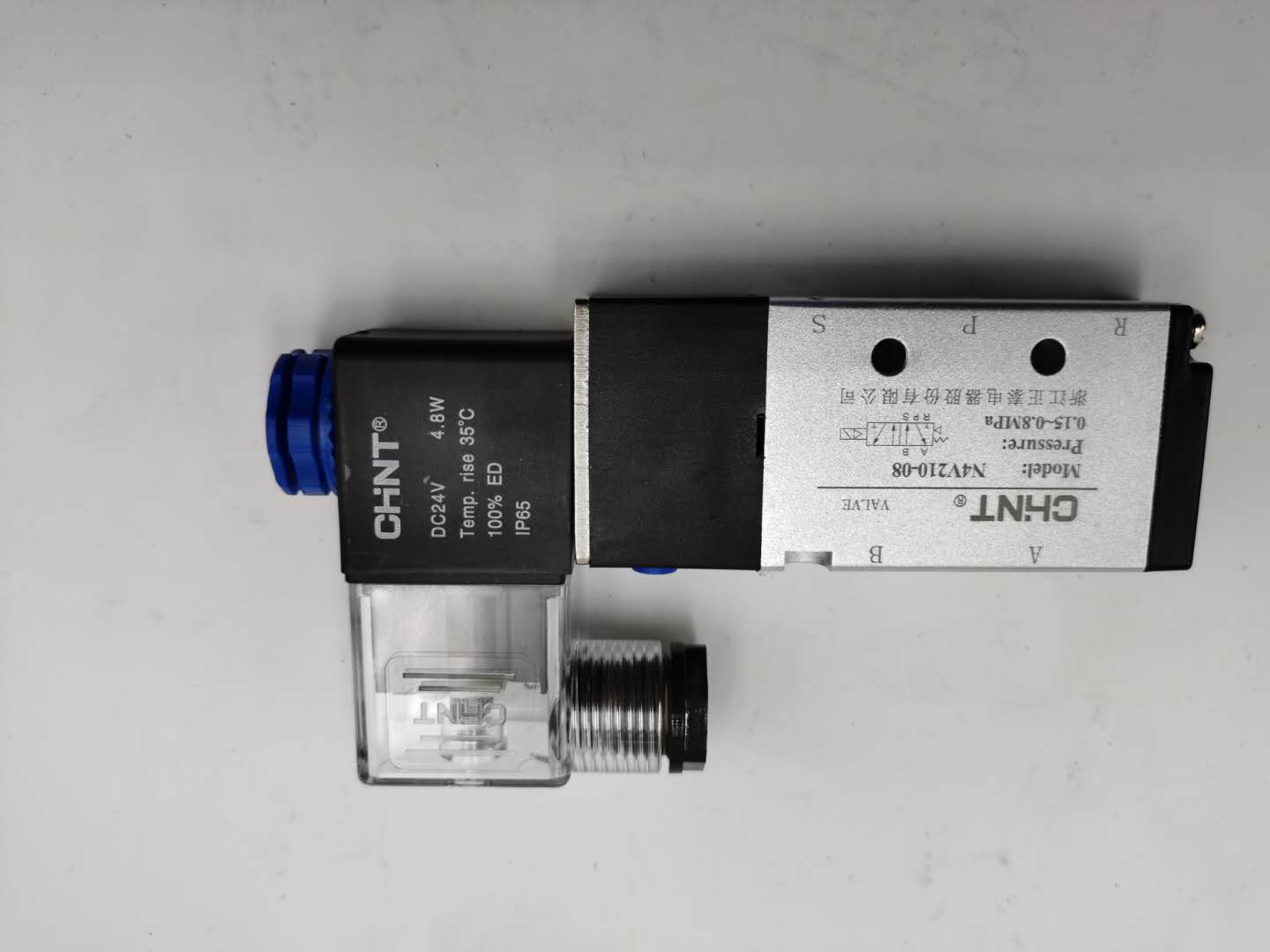 正泰电磁阀N4v210-08二位五通气动控制阀24v12v线圈电子 气阀220v