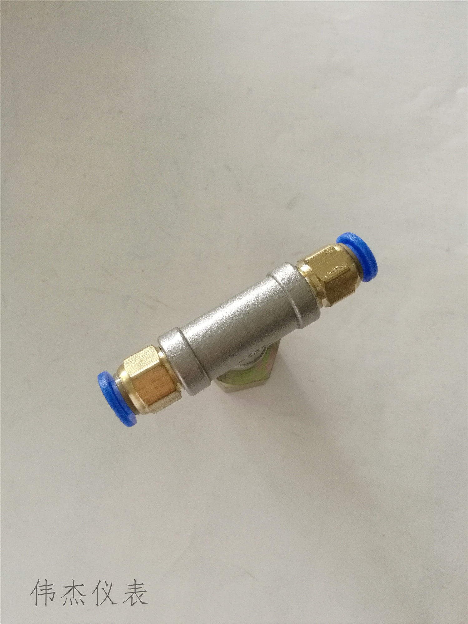 m20×1.5-6 内丝三通快插接头 内螺纹m20×1.5接外径6/8/10mm气管