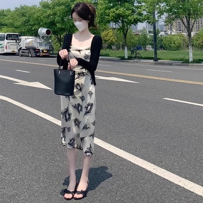 东大门法式chic吊带碎花连衣裙套装女春季穿搭长裙子加开衫两件套