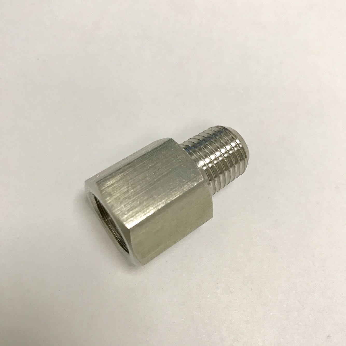 不锈钢压力表接头内螺纹