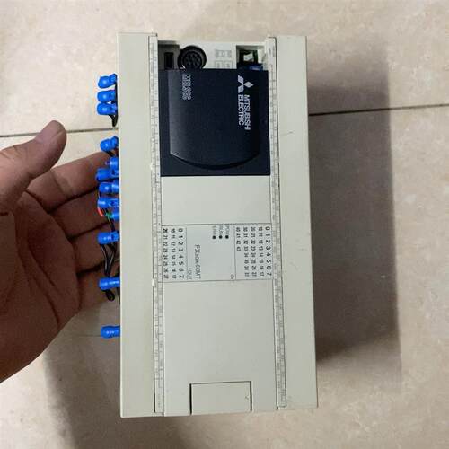议价议价议价【议价】原装三菱FX3GA-60MT-CM拆机一条，图片实拍