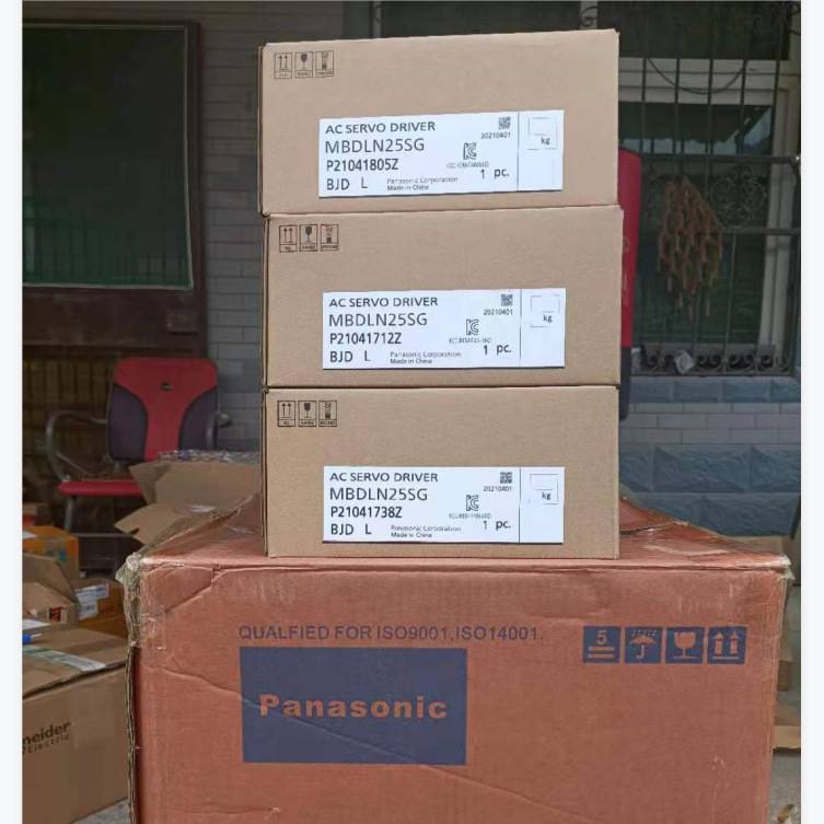 议价伺服电机驱动器A6系列MHMF02LU2M额定功率00W额定电压200V