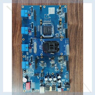 释迦自动化杰理科技一拖四烧录器，芯片：阿特拉EP4CE40F23C8N