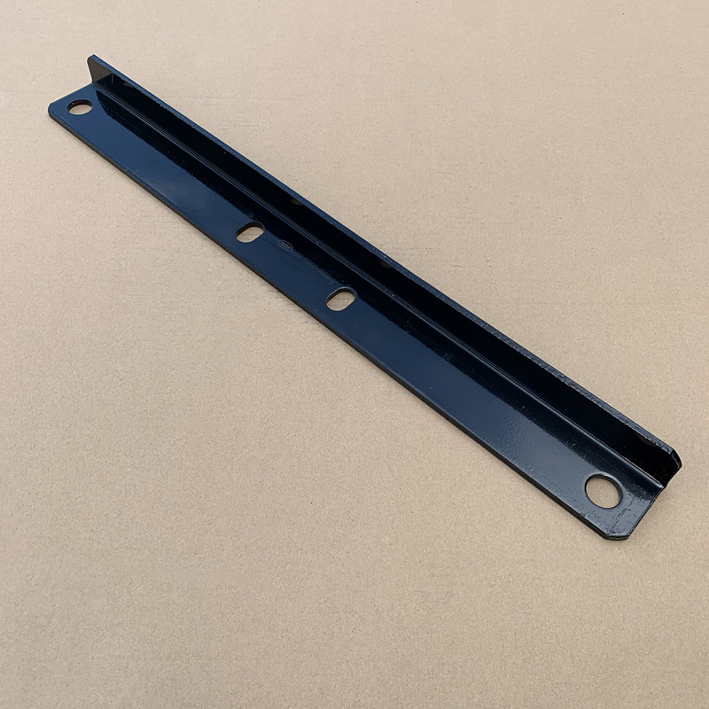 解放J6P变速箱波箱横梁钢板支架吊架发动机吊梁连接板1706061-95U