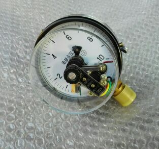 磁助式电接点压力表控盘