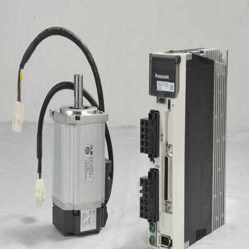议价A6系列伺服驱动器MSMF082L1U2M功率750w交流直流低惯量电动机