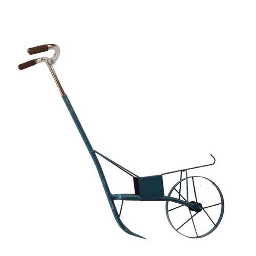 小型多功能开荒神器翻土