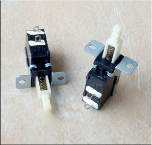 进口GAE 4A 功放电源开关 手感很好，不差ALPS