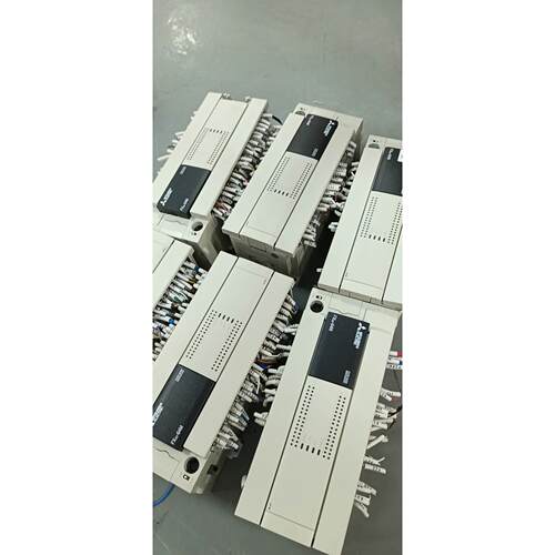 议价议价议价三菱PLC FX3U-64MT 拆机，新年份，现货，成议价议价