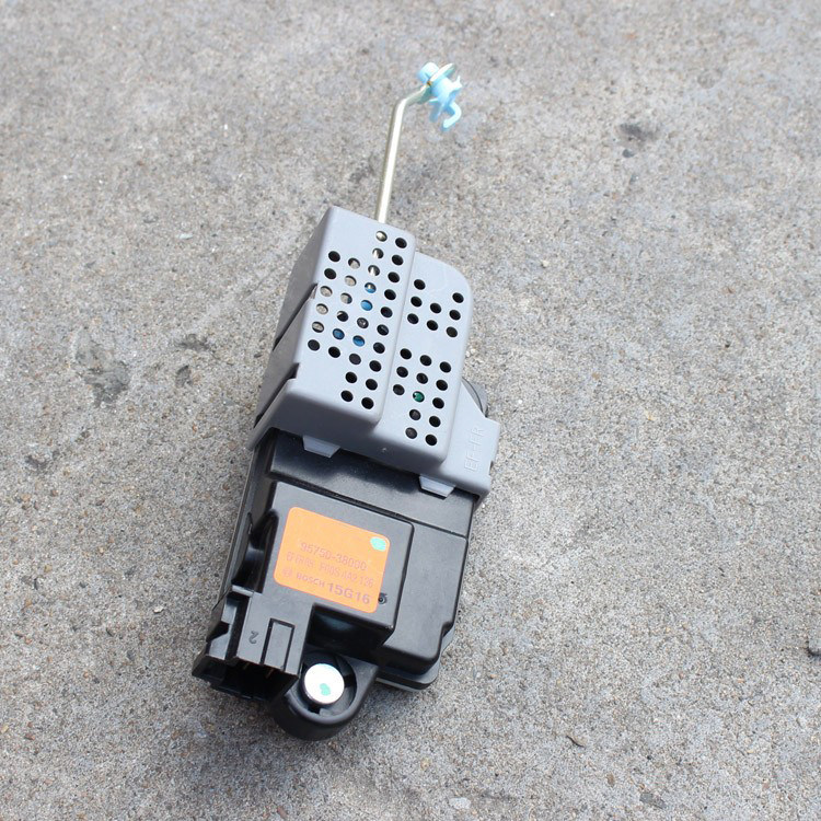 适配现代老款索纳塔名驭车门锁马达中控锁闭锁器电机原装配件