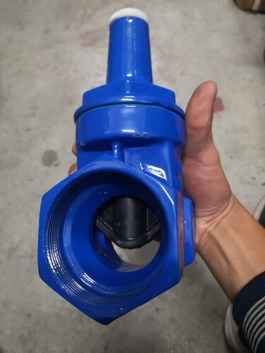 表前防盗丝扣三角锁闸阀