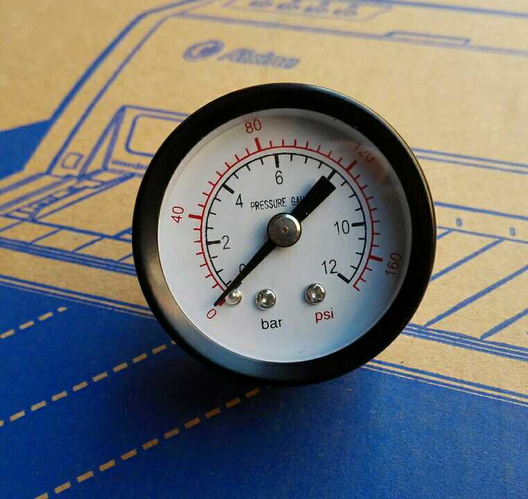 轴向测压力计 压力表 y-40-z 0-12bar 0-160psi pt1/8 直径40mm