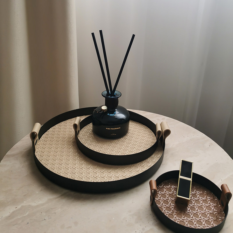 ins轻奢格纹皮革铁艺圆形香薰托盘高级感家居收纳装饰摆件,3C数码配件,USB多功能数码宝,淘宝优惠券,粉丝福利购,淘宝优惠卷