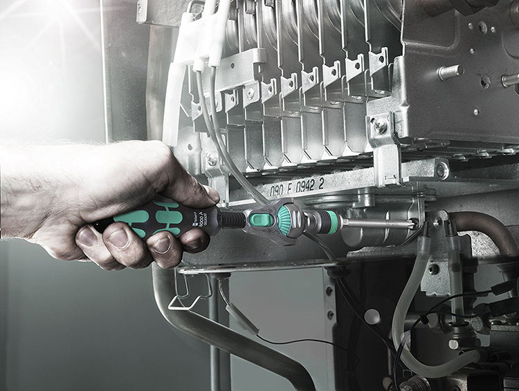 德国Wera维拉8784 B1 Zyklop 3/8英寸四方转1/4英寸批头转接头