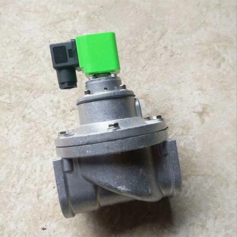 直通脉冲电磁阀式除尘器